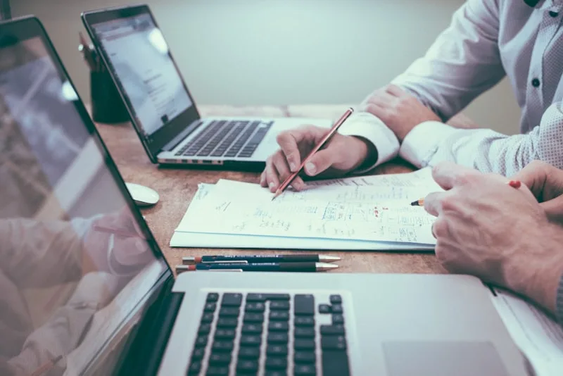 Business Economics studies in Milan Italy - AcademItaly